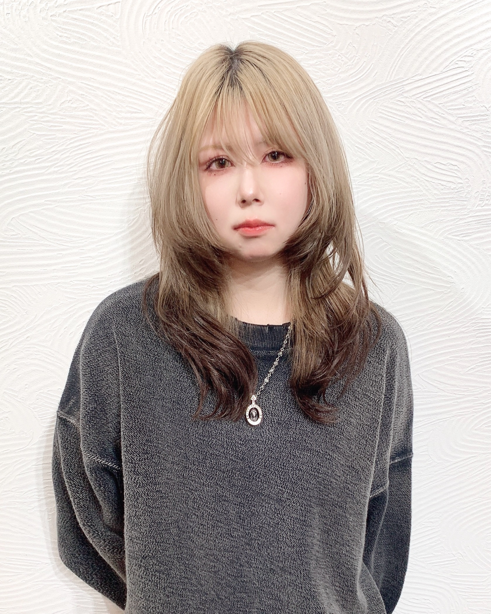 【ハイトーン】ホワイティベージュとエンドカラー☆