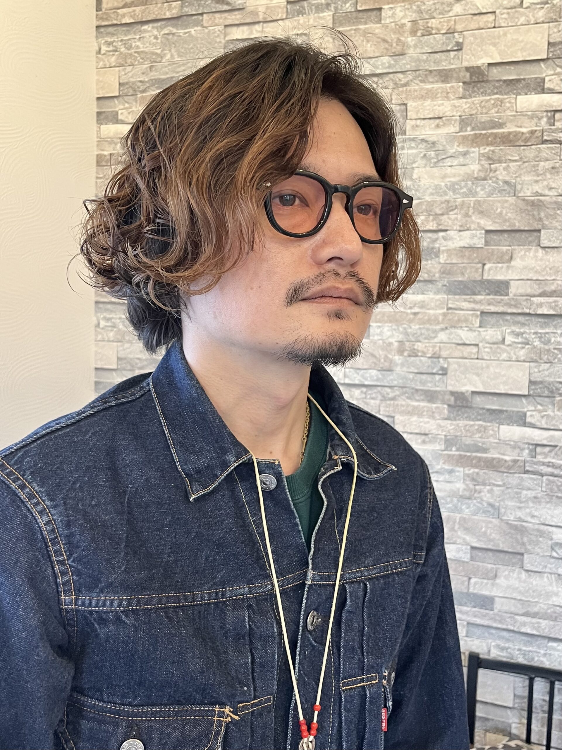 【メンズ】ミディアムヘアーにはパーマでスタイリングを楽チンに☆