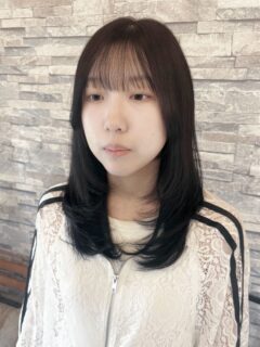 【実習カラー】レイヤーカットと暗髪トーンダウン☆